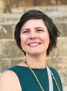 Dra. Sílvia Conway